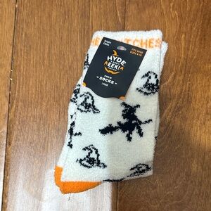 NWT Hyde and EEKWhite and Orange Halloween Crew Socks